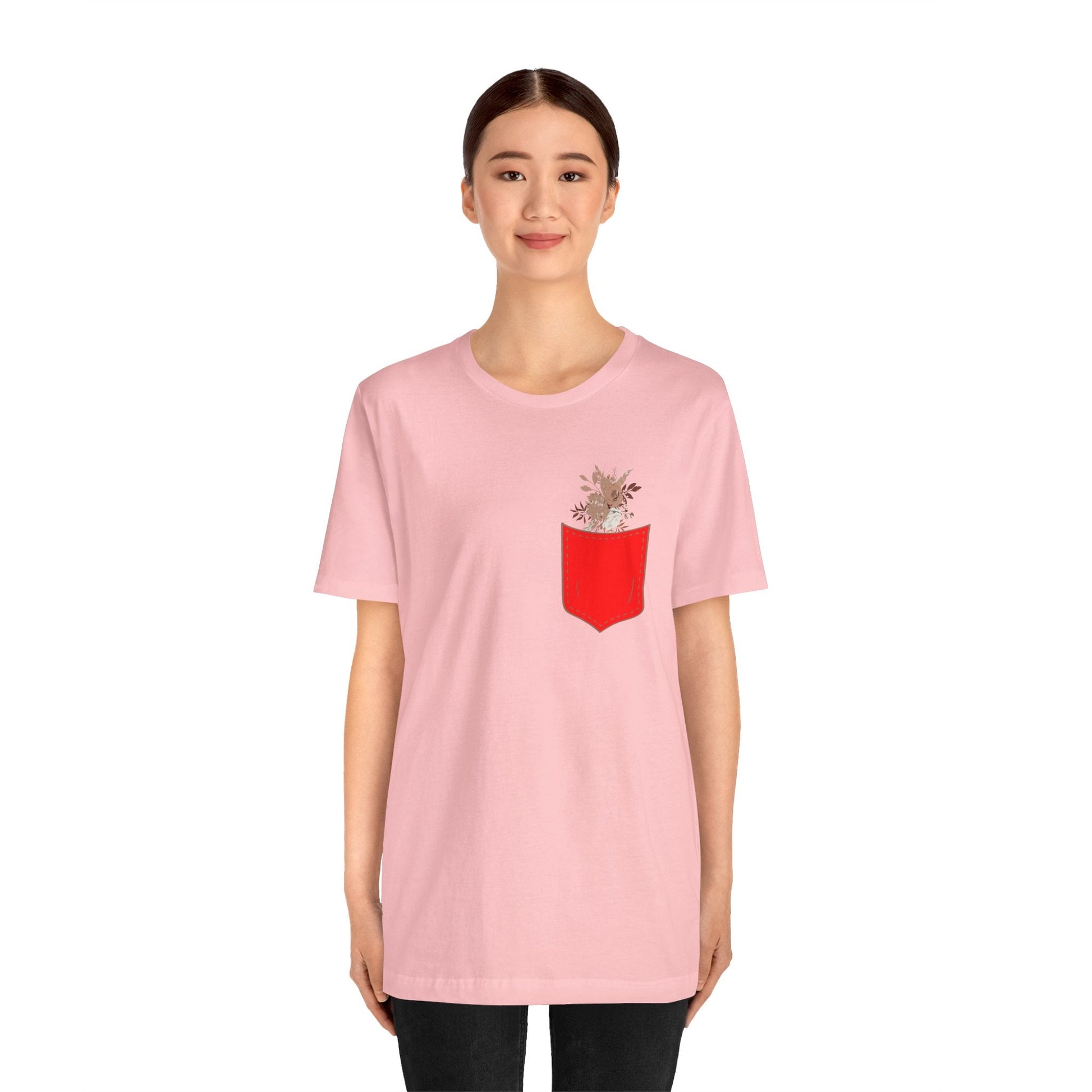 Pocket and Dry Flowers Tee Boho Wear