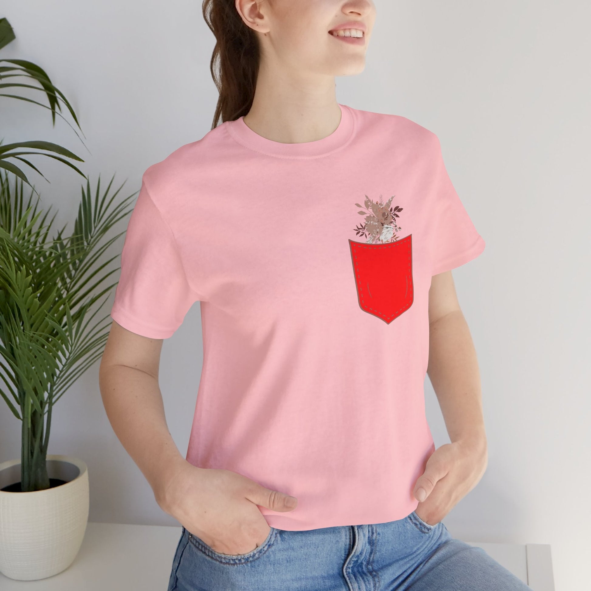Pocket and Dry Flowers Tee Boho Wear
